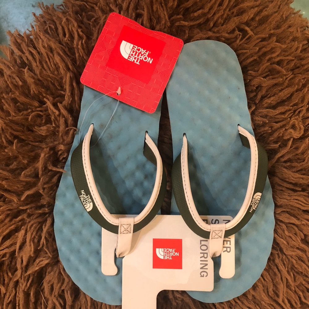 North face flip flops